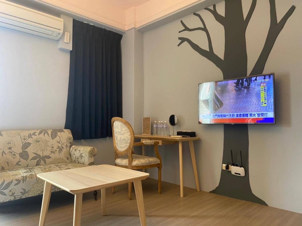 Follow Me B&B T'ai-tung Dış mekan fotoğraf